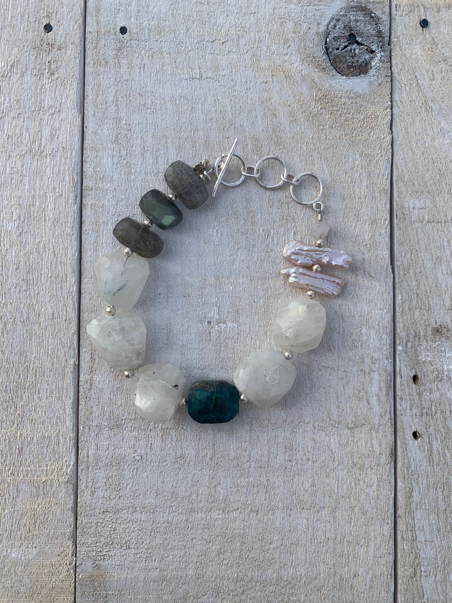 Women's Bracelet in Blue Labradorite and Silver Pearls 925 